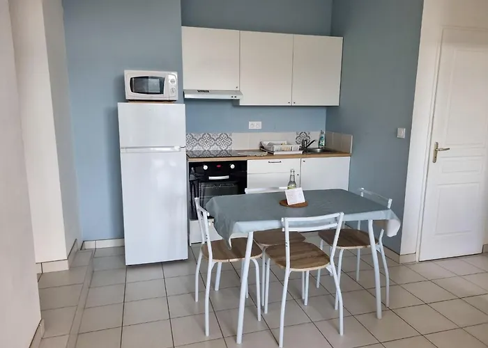 A 200m De La - L'ocean - *