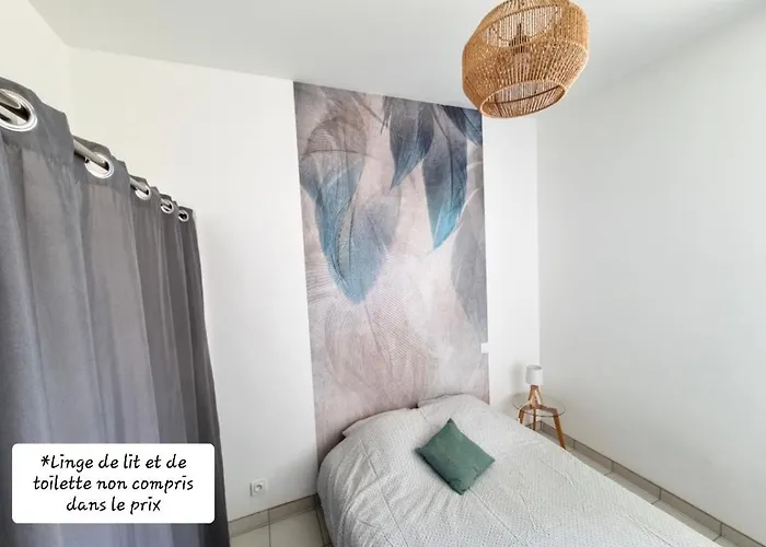 Daire A 200m De La - L'ocean - *